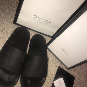 GUCCI Slides